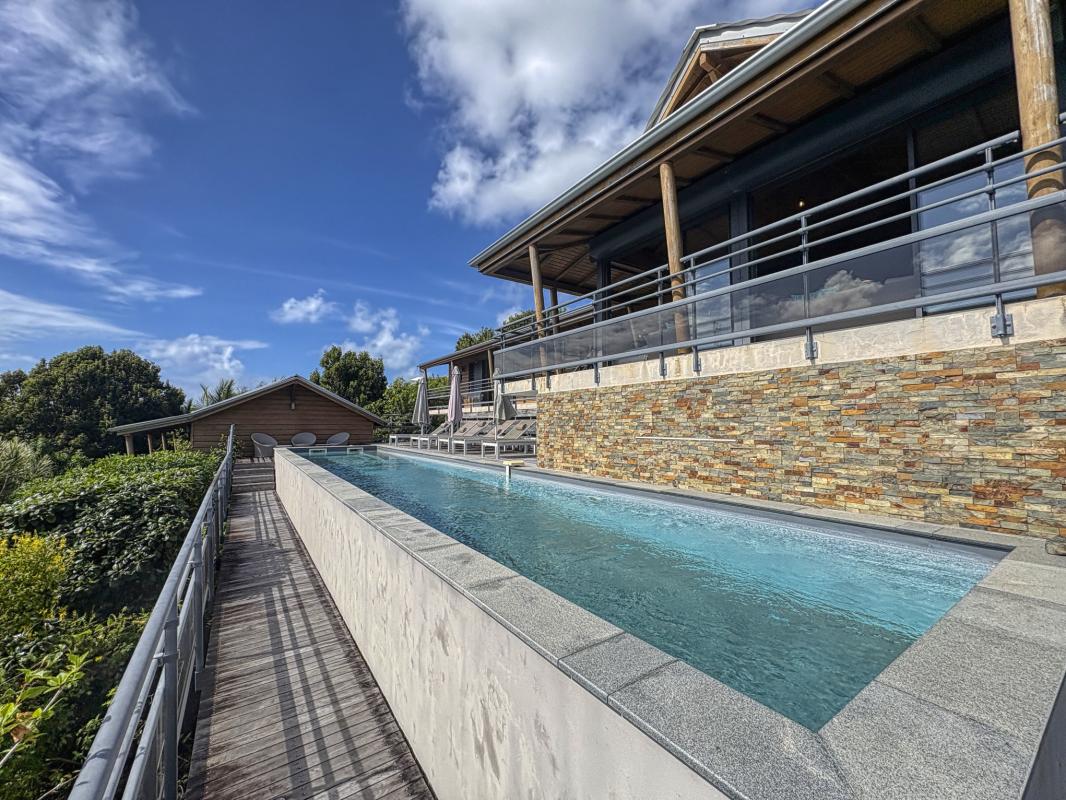 10.location villa piscine Saint François Guadeloupe_piscine